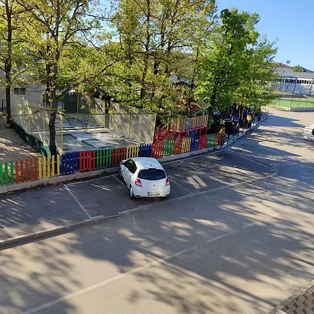 Dea Sobe Han/Misafirhane *