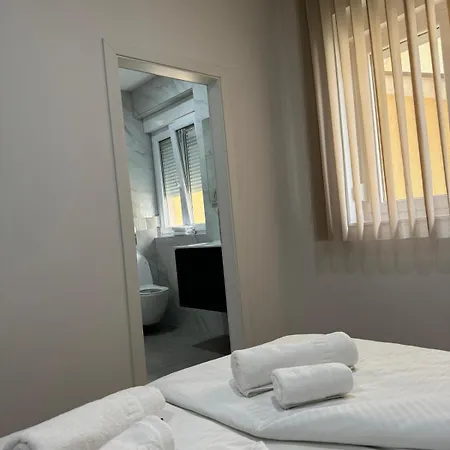 بيت ريفي Dea Sobe بوسيسيه