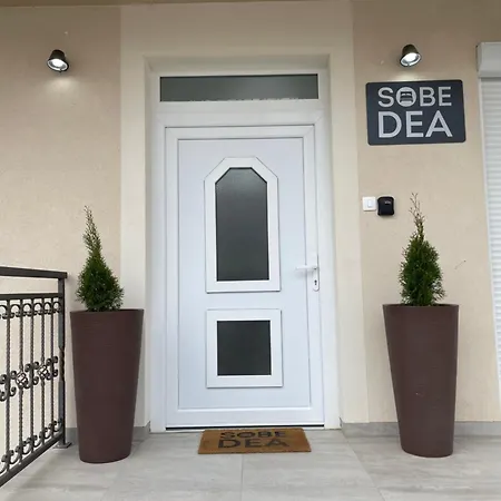 Dea Sobe بوسيسيه