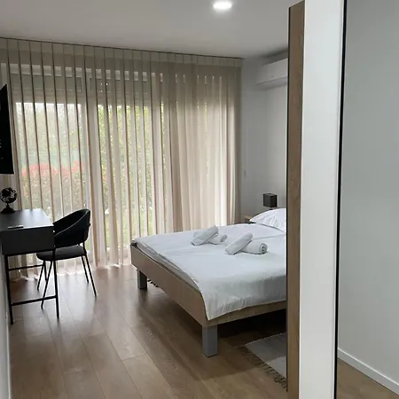 Dea Sobe Han/Misafirhane *